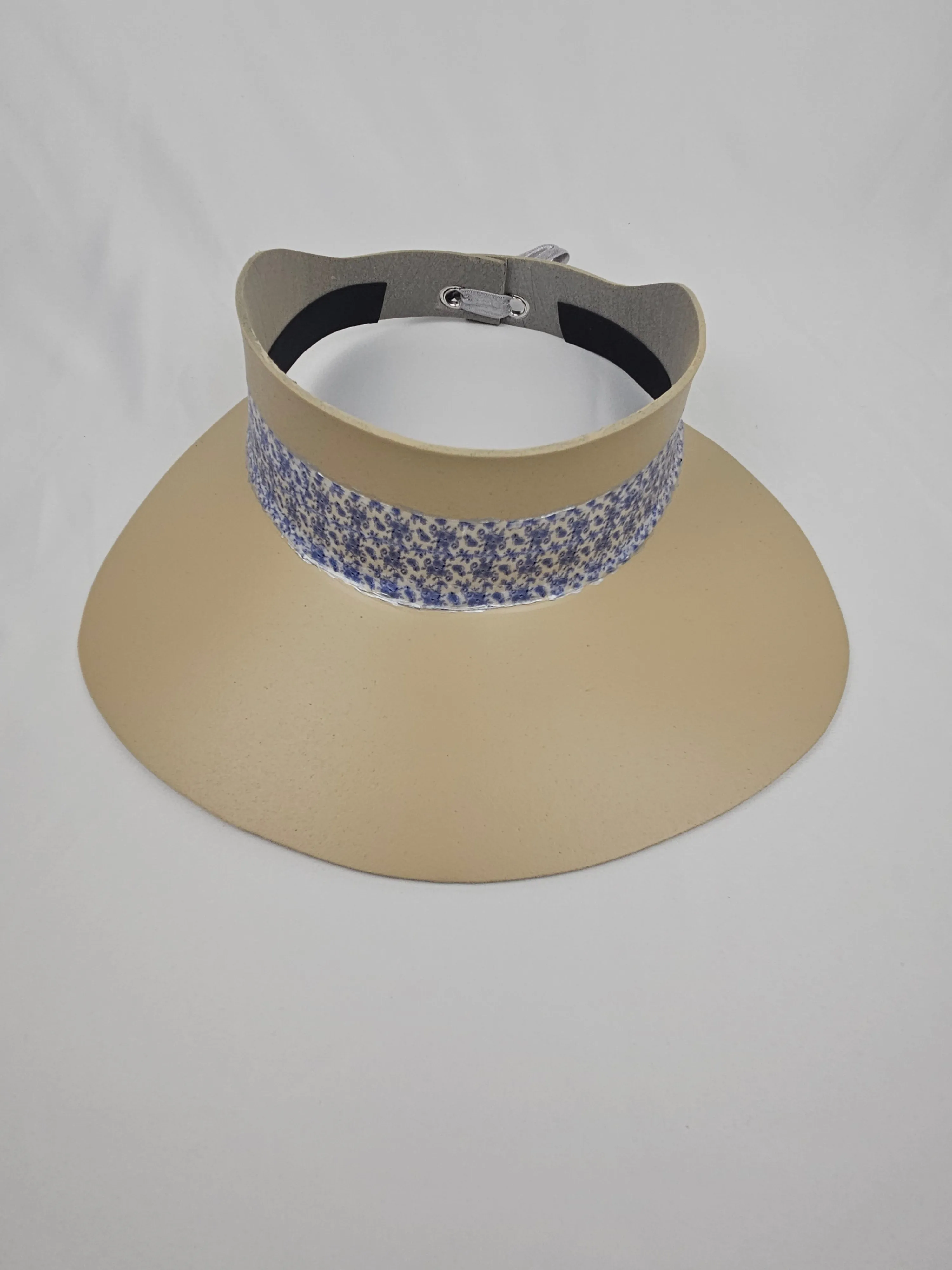 Beige "LadyEVA" Visor Hat with China Blue Floral Band
