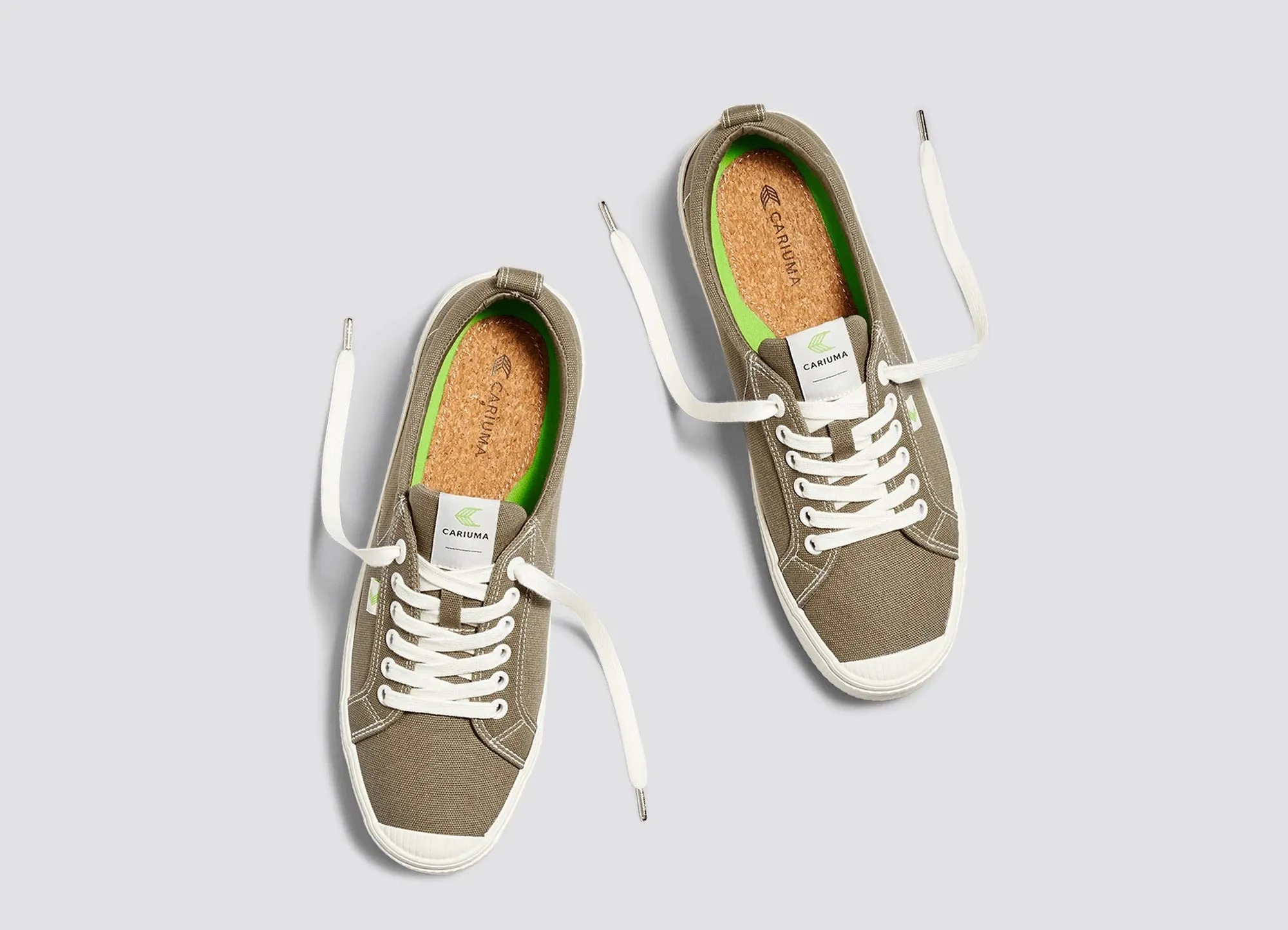 Cariuma OCA Low Burnt Sand Canvas