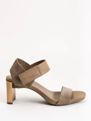cody heel - bark