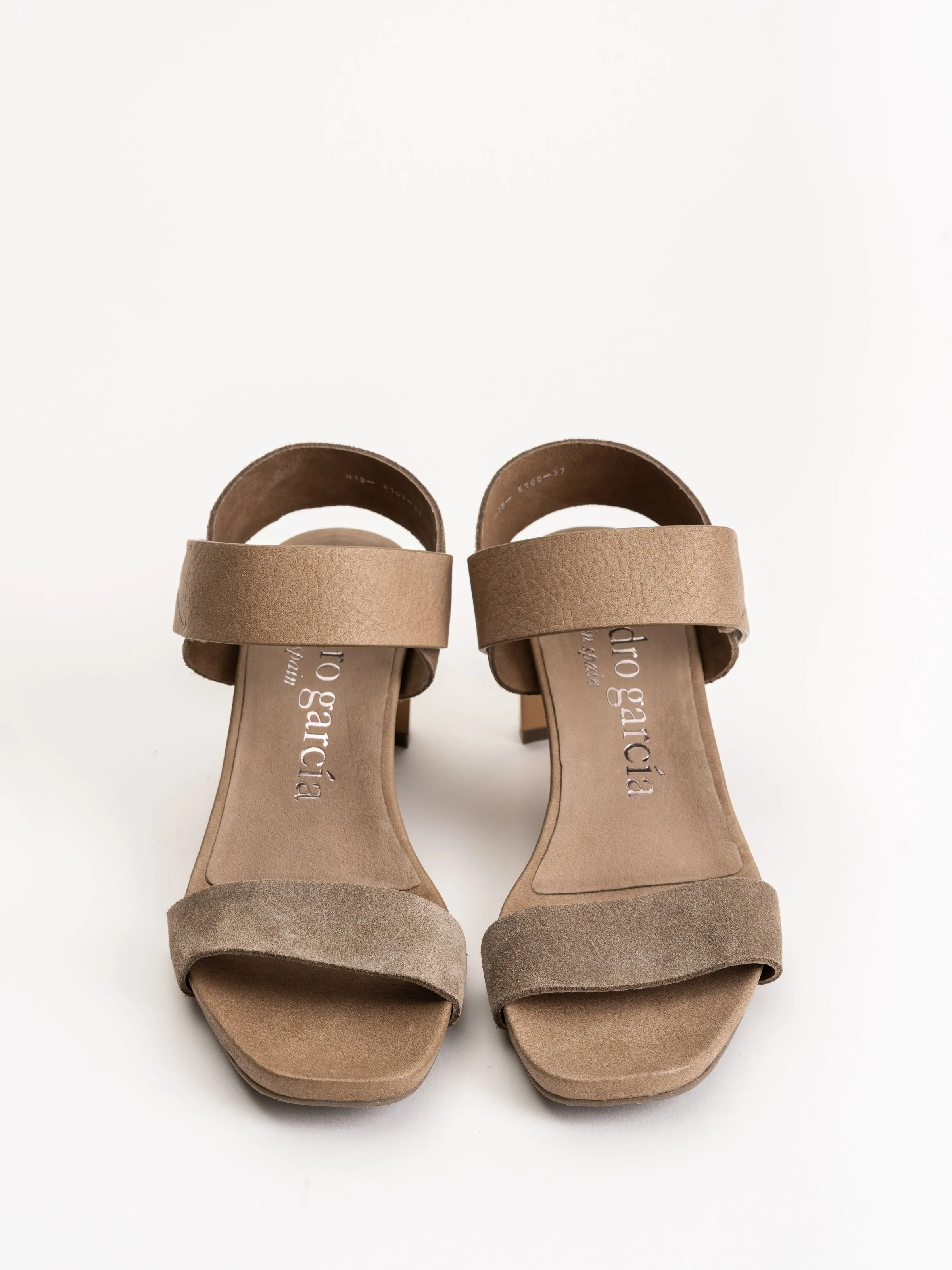 cody heel - bark