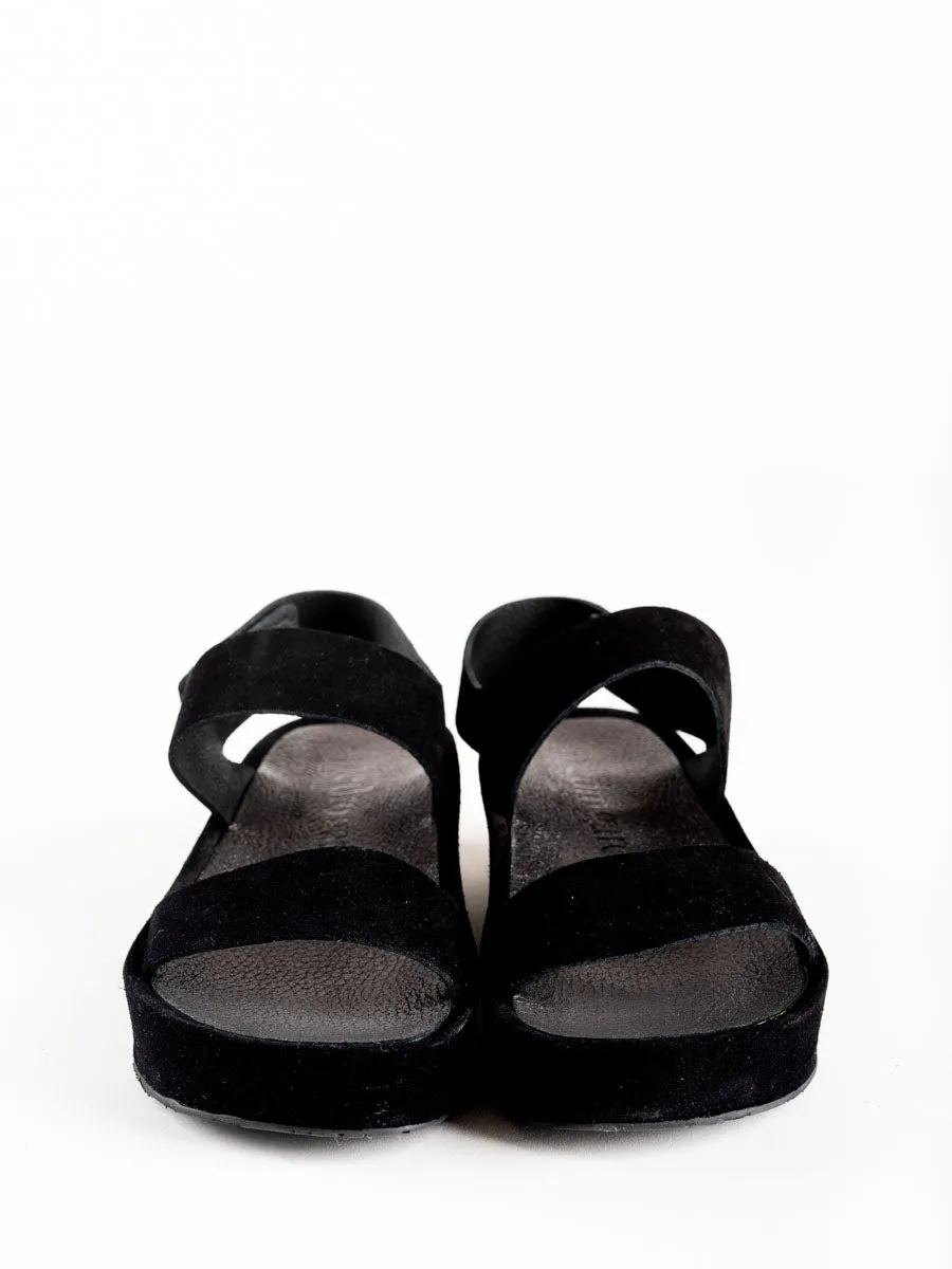 lacey wedge