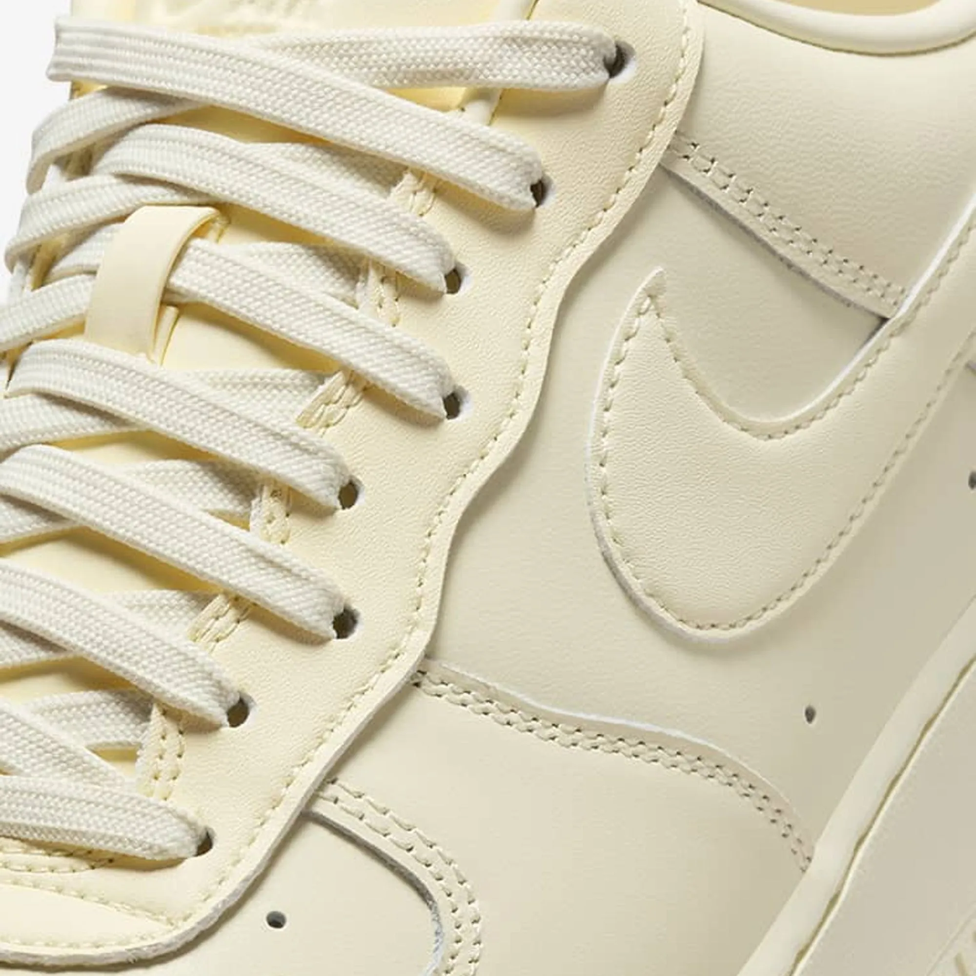 Nike | AIR FORCE 1 '07 FRESH { COCONUT MILK/COCONUT MILK