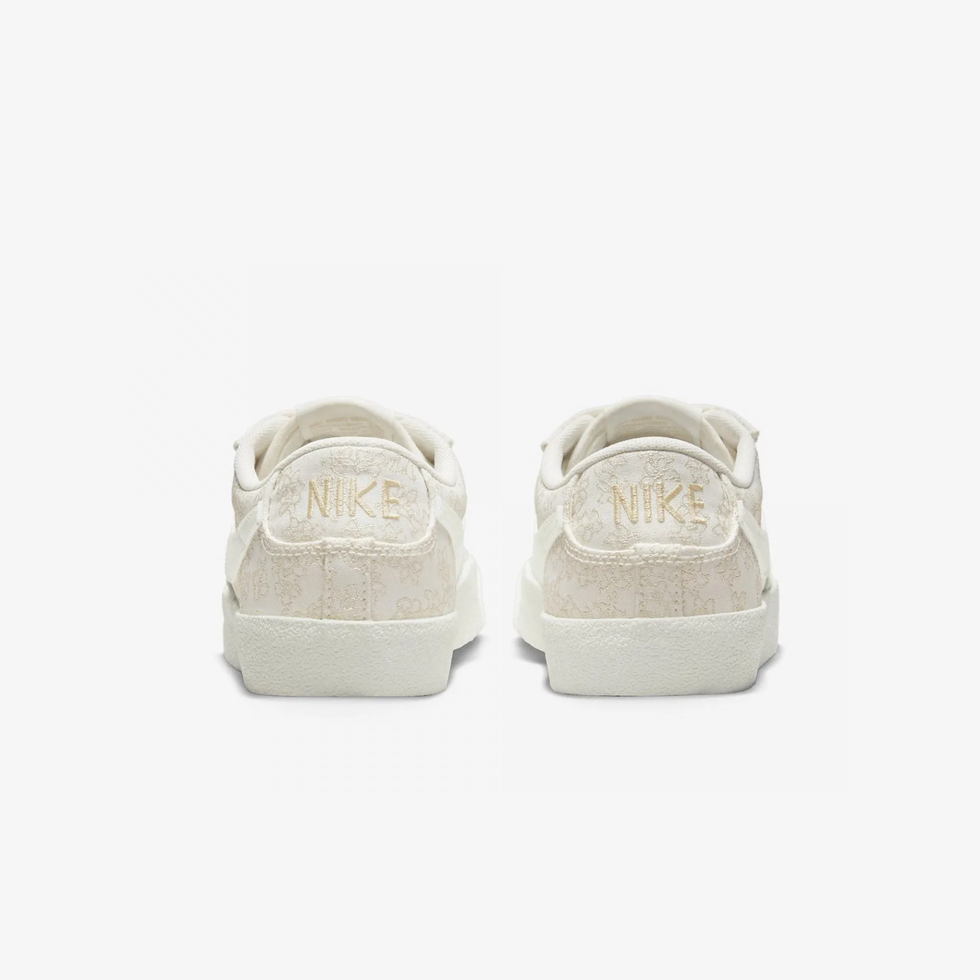 Nike | WMN'S BLAZER LOW '77 SE { FLOWER  EMBROIDERY