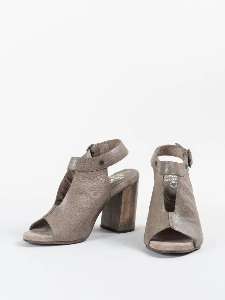 nikki heel - grey