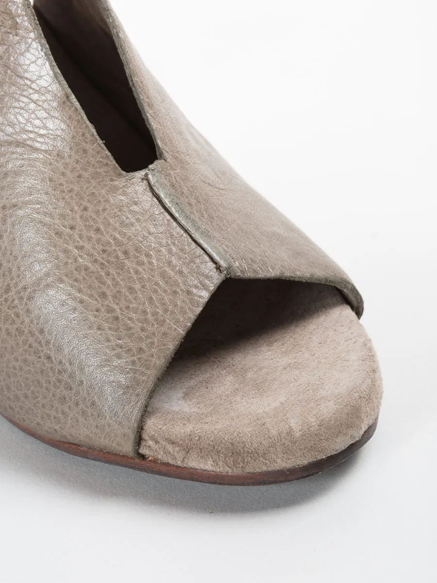 nikki heel - grey
