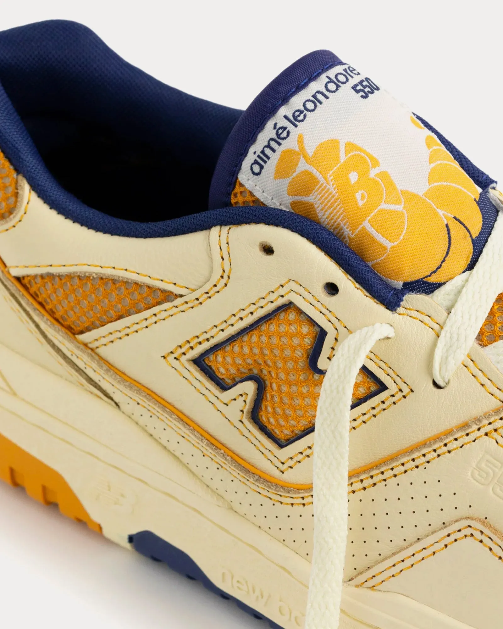P550 Basketball Oxfords Yellow / Blue Low Top Sneakers