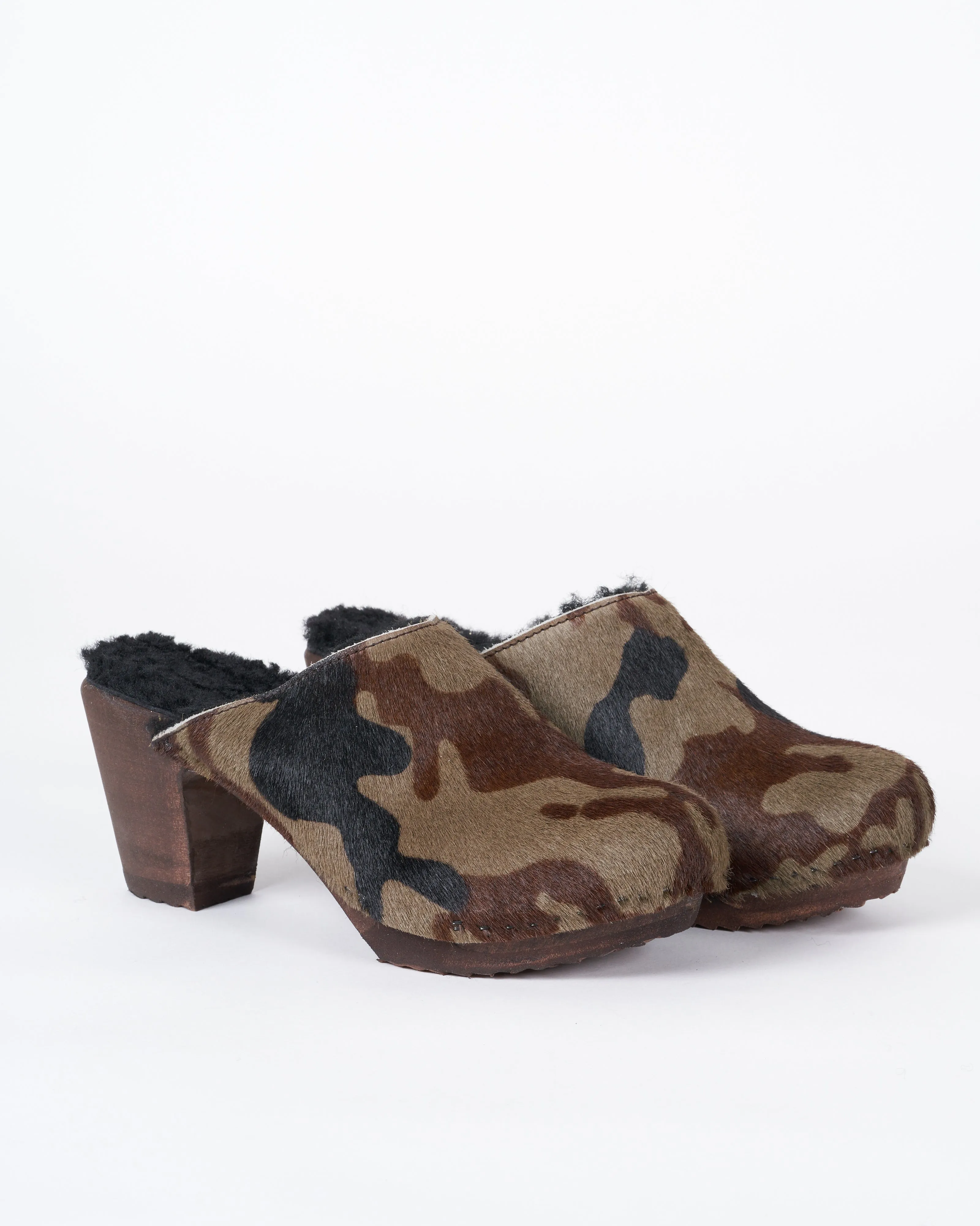 poils camo  mouton noir